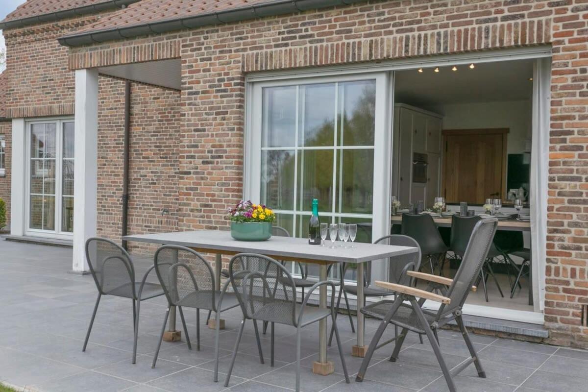 Huswell - Family House With A Beautiful View In Damme Βίλα Μπριζ Εξωτερικό φωτογραφία